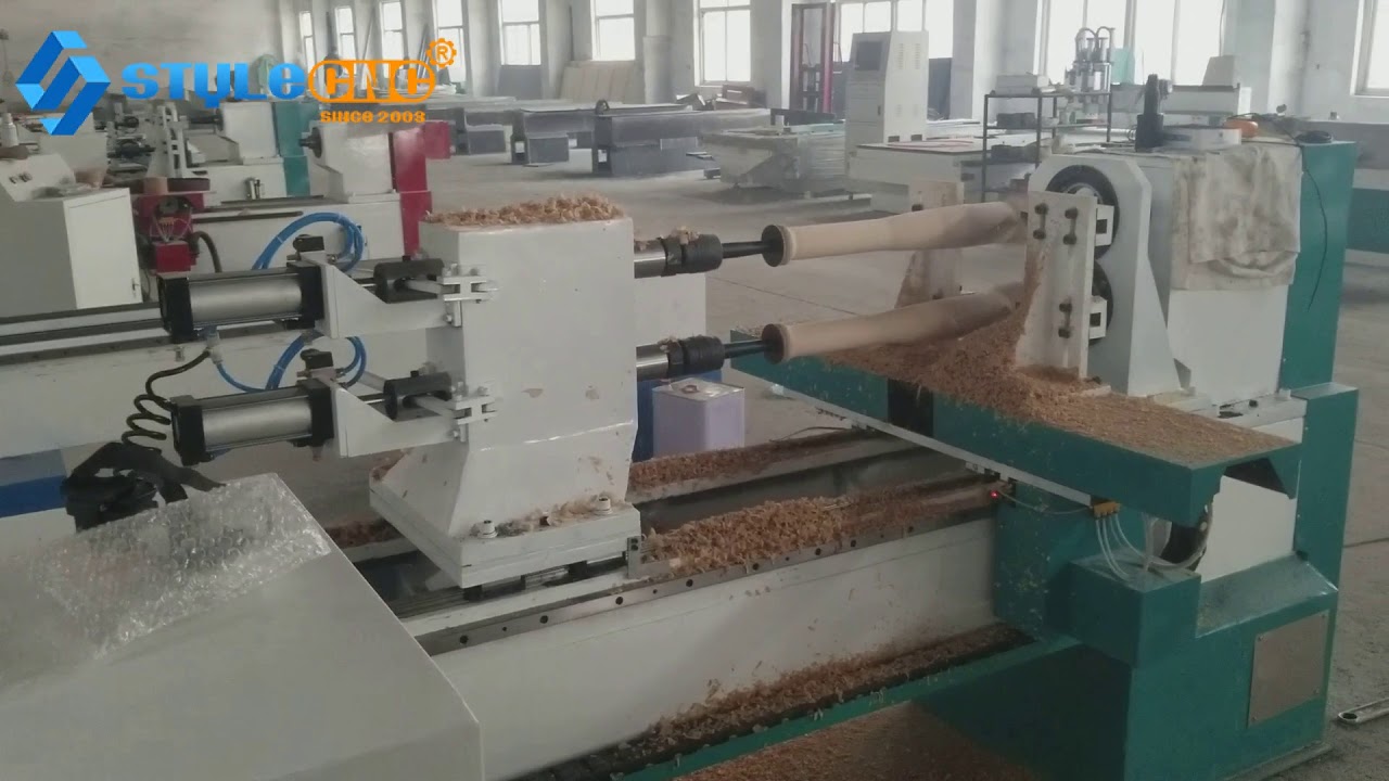 用于制作木制臺(tái)球桿的雙主軸數(shù)控車床 用于制作木制臺(tái)球桿的雙主軸數(shù)控車床